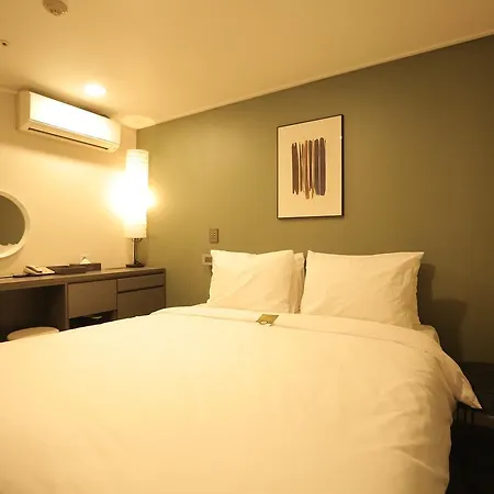 The Hotel Young Inn